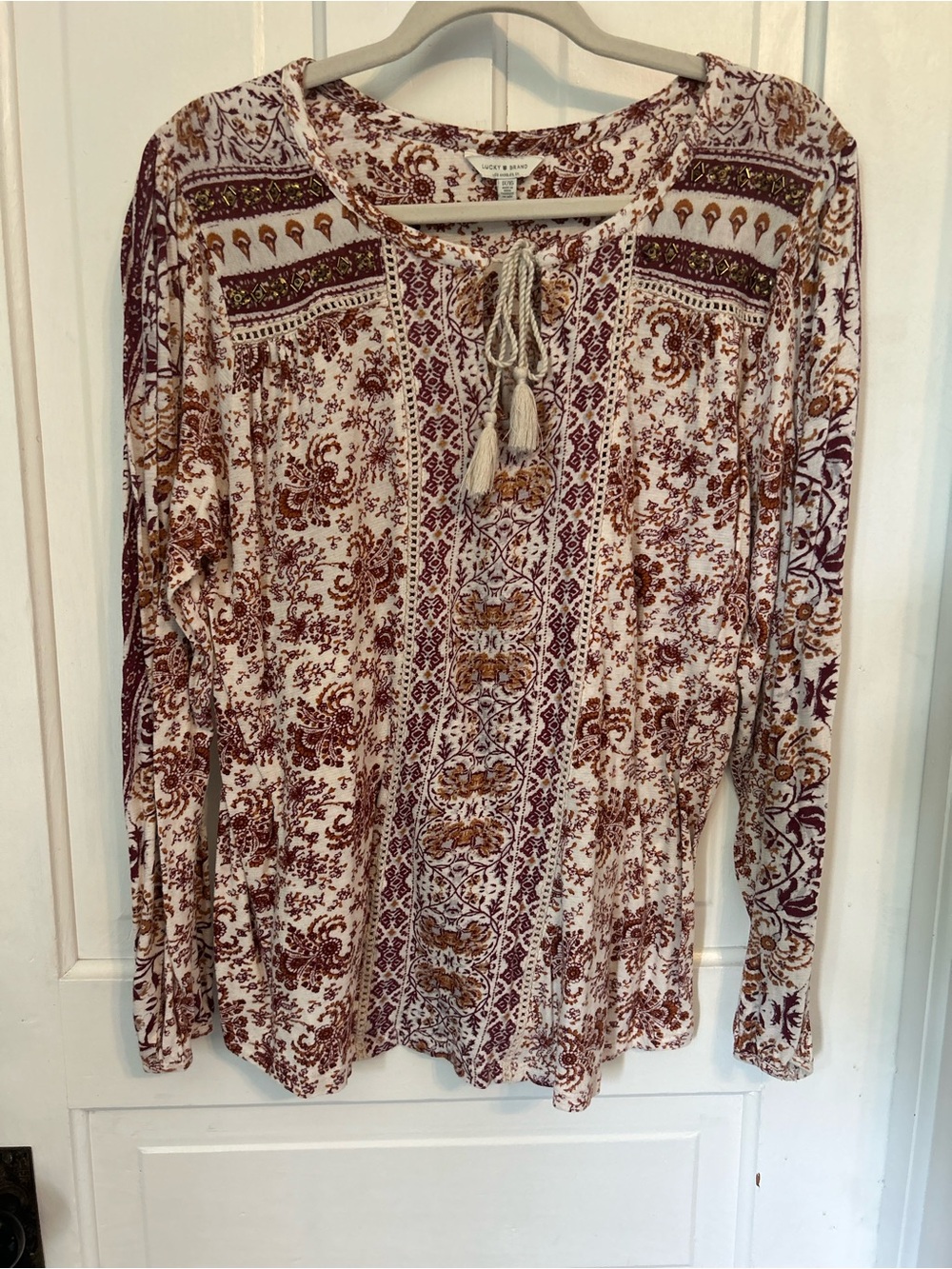 Lucky Brand Women's Boho Tassel Peasant Top - Burgundy/Cream